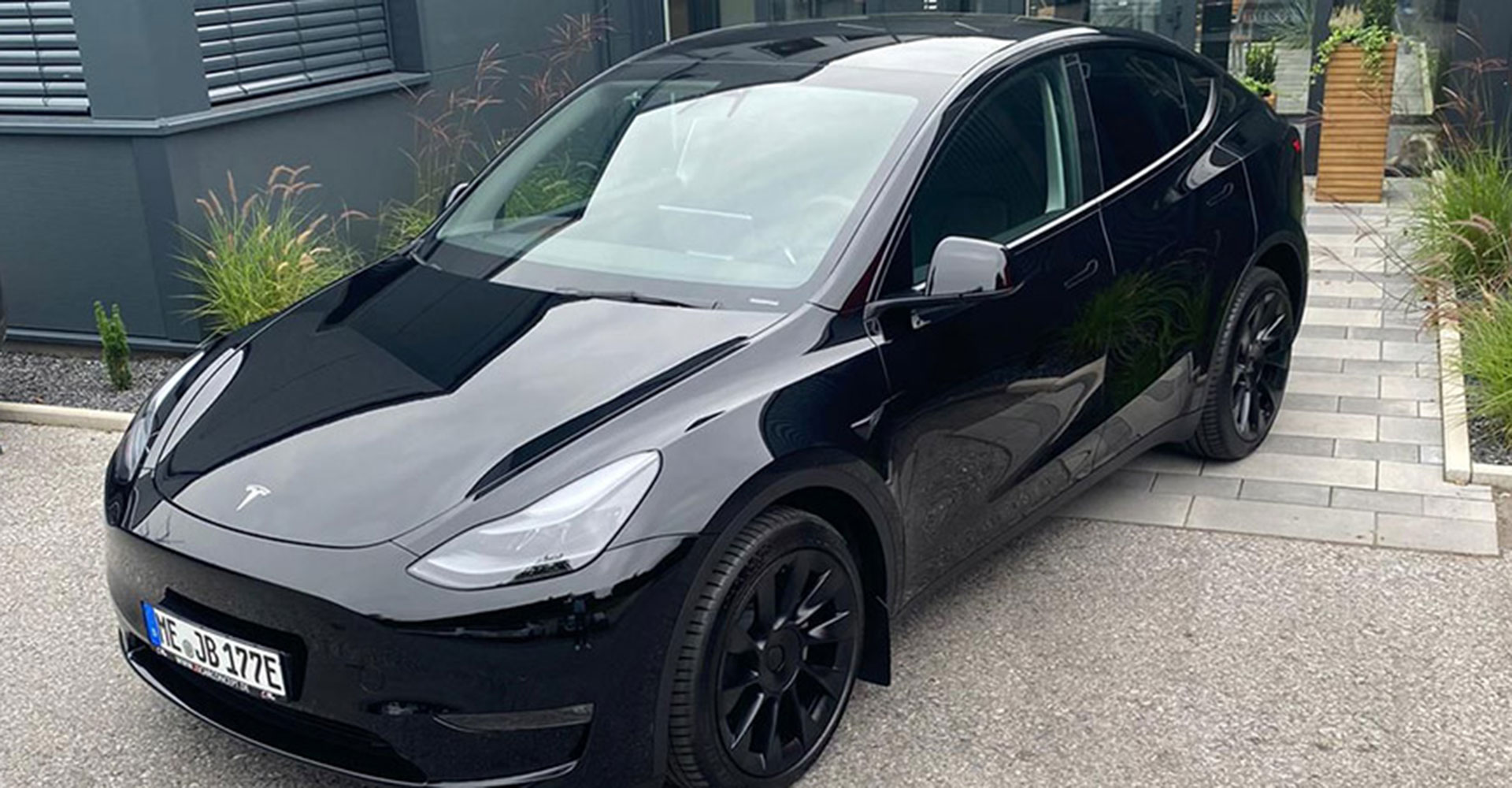 Tesla Model Y now also available for you as Long Range