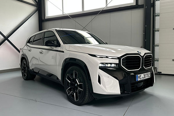 BMW XM – V8 Plug-In Hybrid now available with us