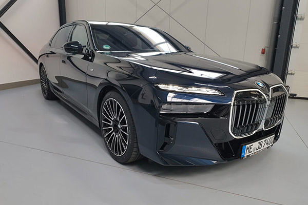 The BMW 740d now at JB CarConcept for tests with Level 3 semi-autonomous driving